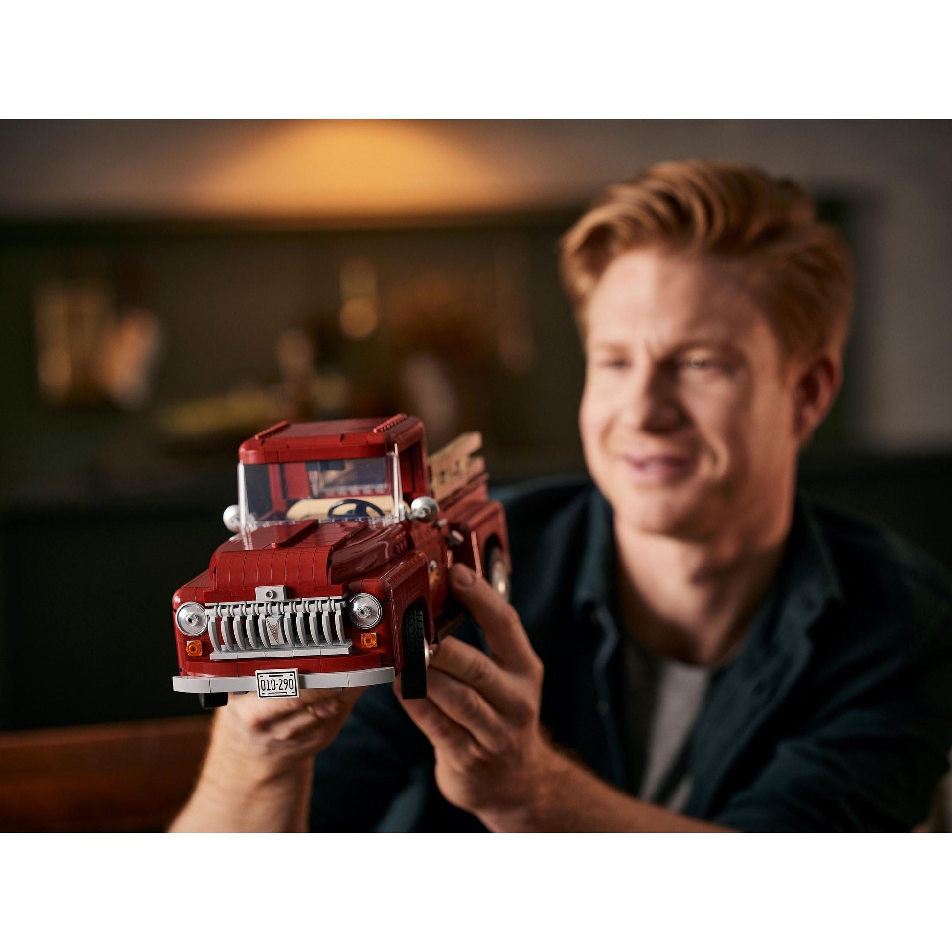 Pickup Truck | Icons | 10290