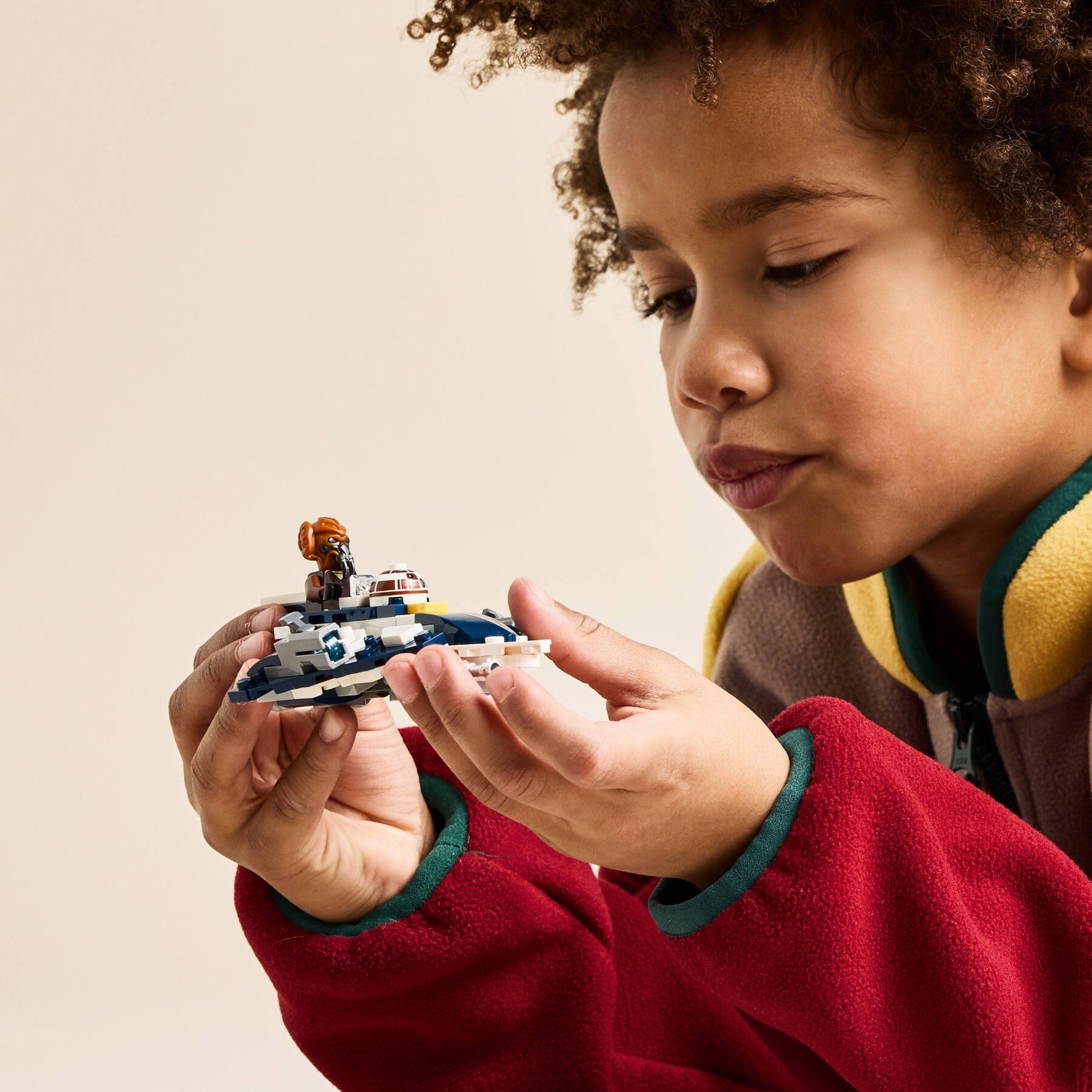 Plo Koon's Jedi Starfighter Microfighter | Star Wars | 75400