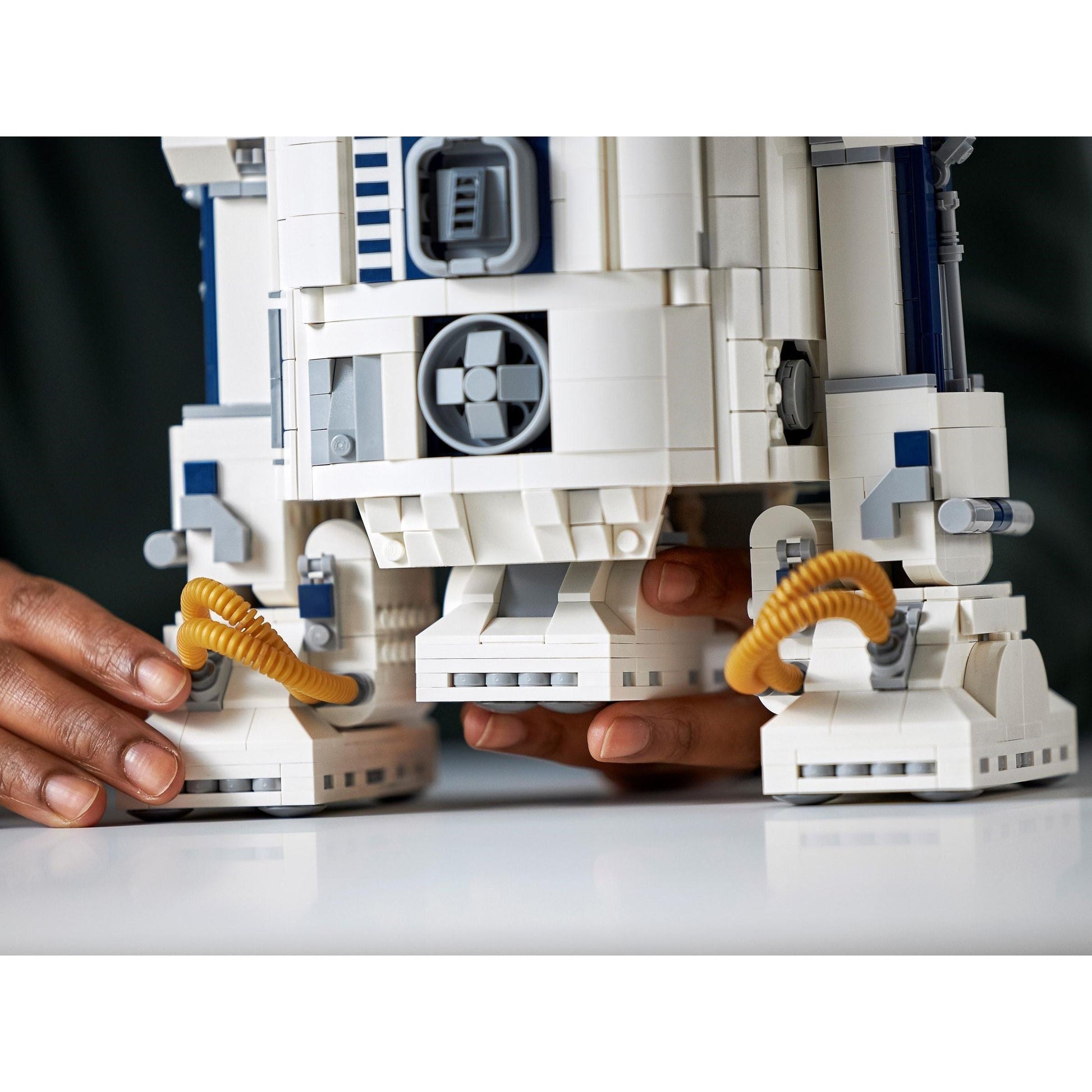 R2-D2 | Star Wars | 75308