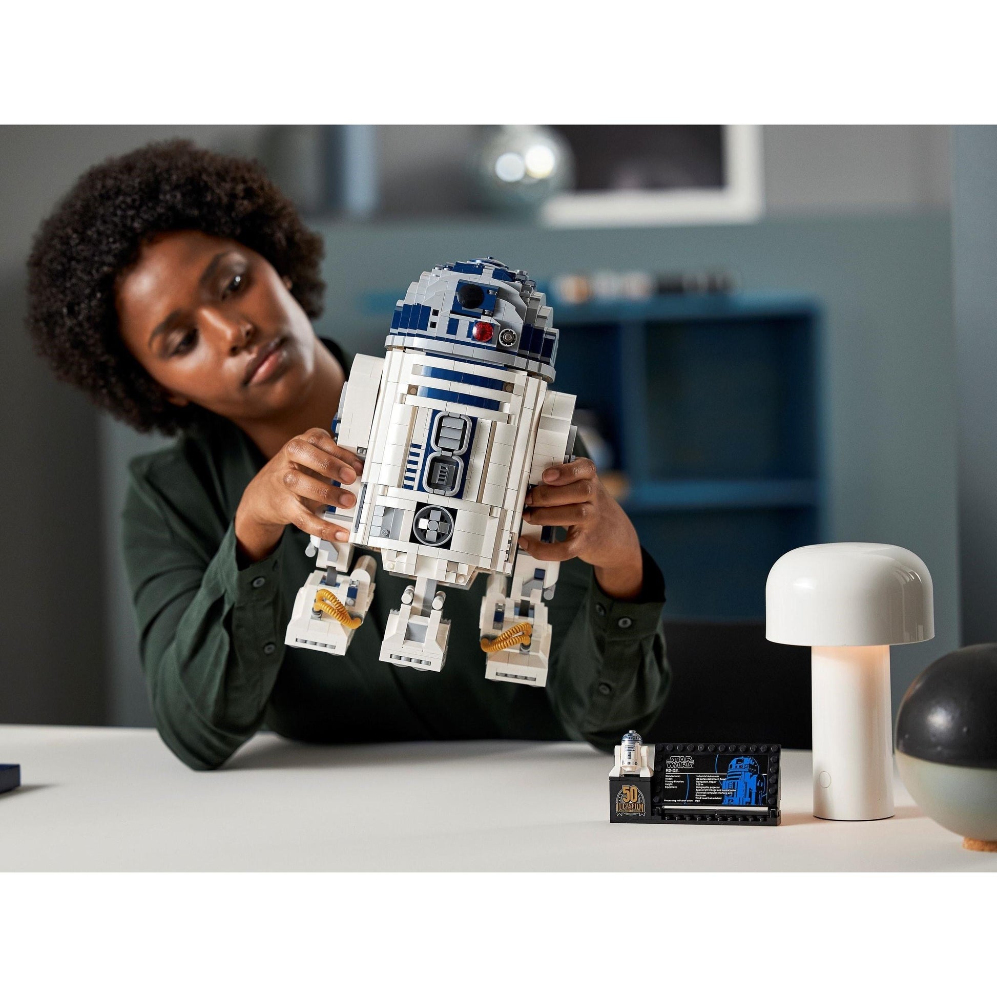 R2-D2 | Star Wars | 75308