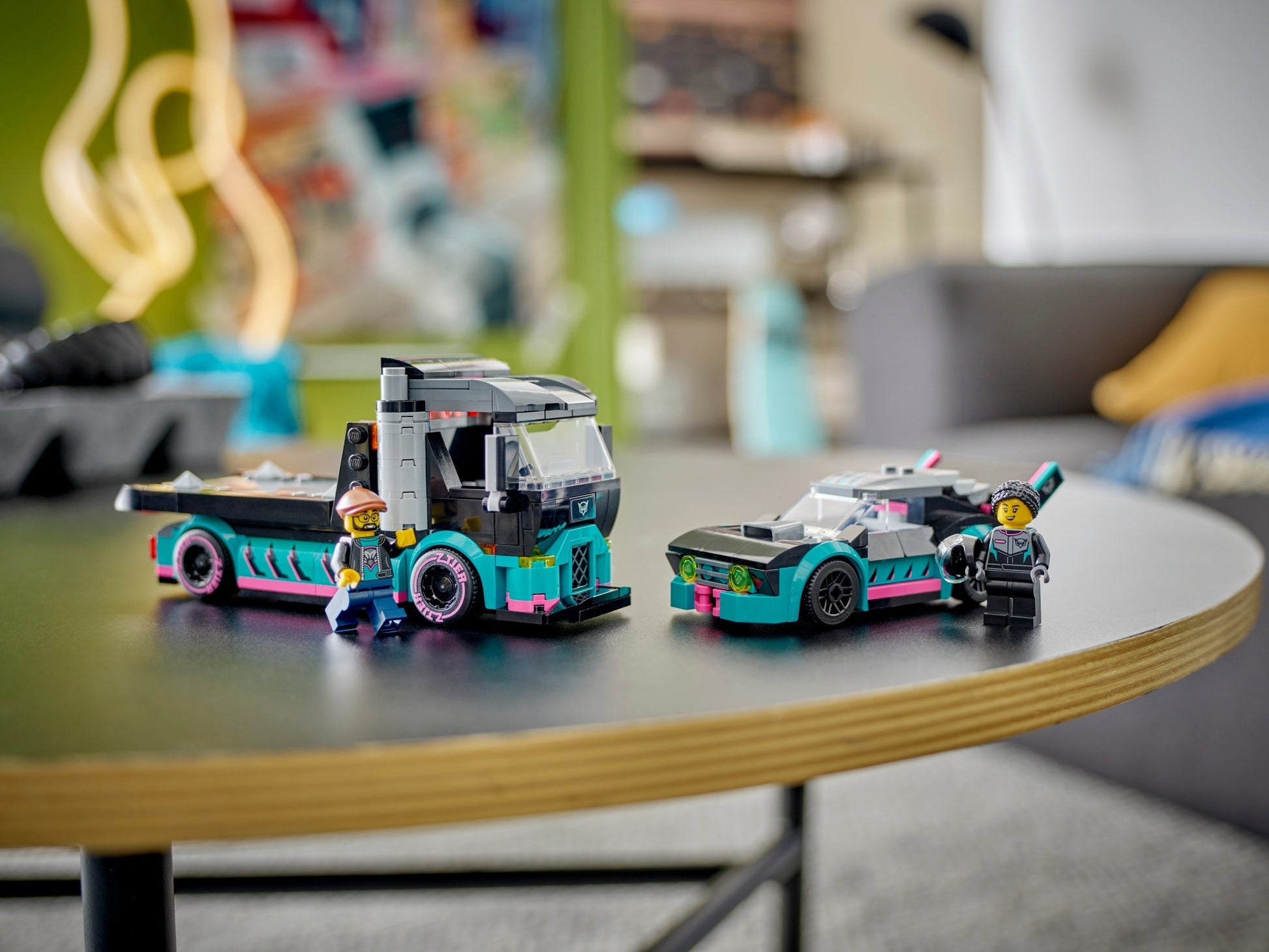 Race Car and Car Carrier Truck | City | 60406