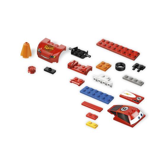 Flash McQueen à Radiator Springs | Voitures | 8200
