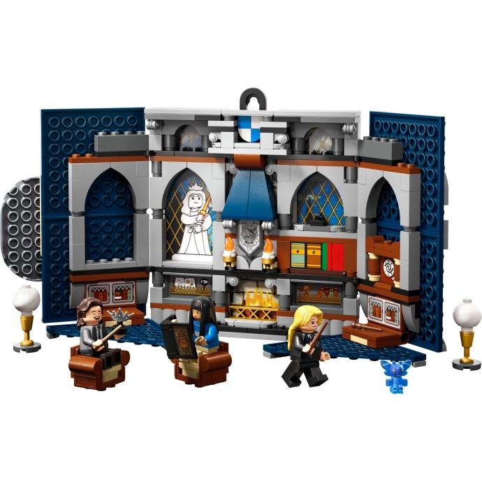 Ravenclaw House Banner | Harry Potter | 76411