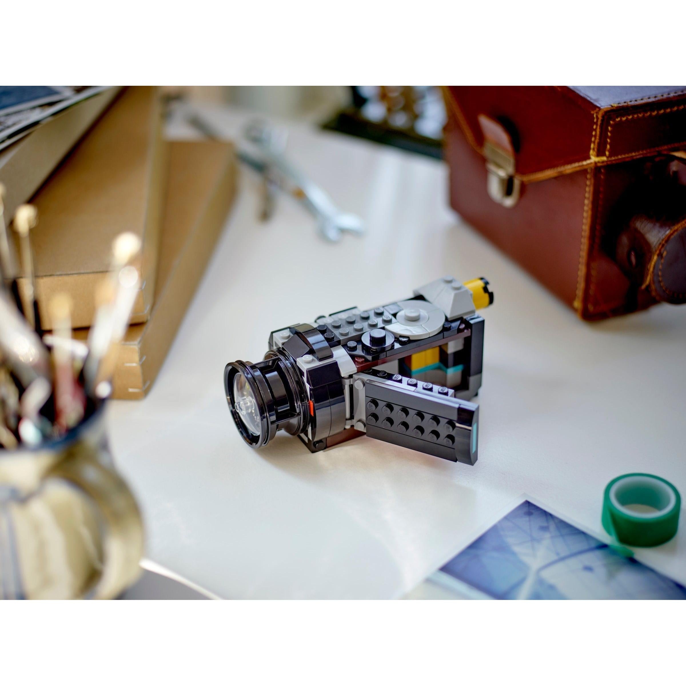 Retro Camera | Creator | 31147