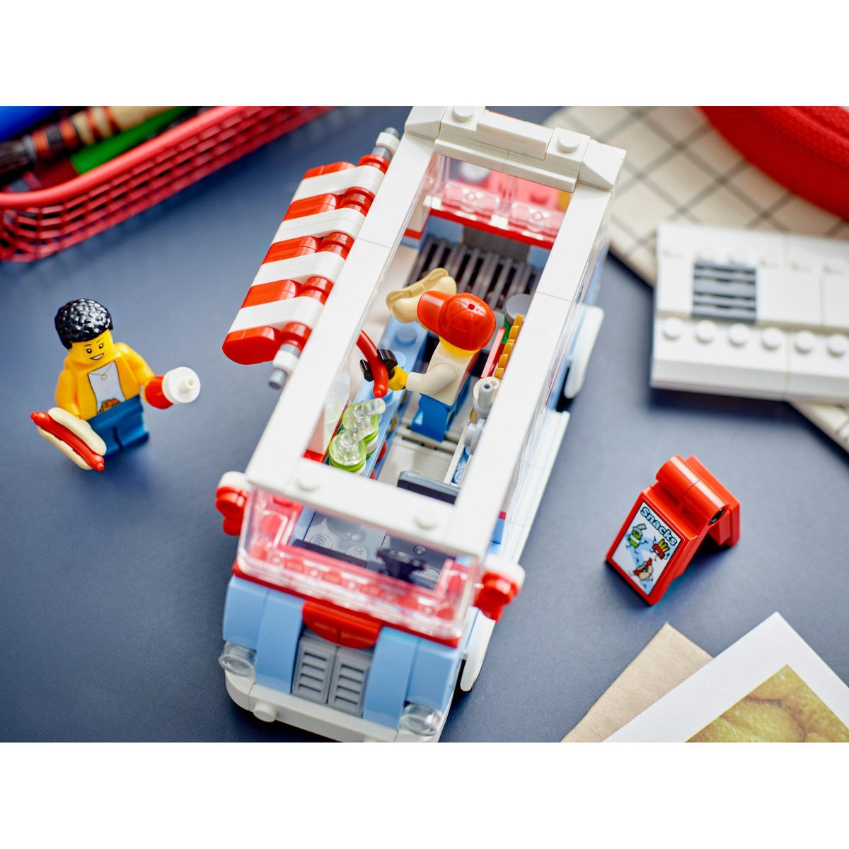 Retro Food Truck  | Icons | 40681