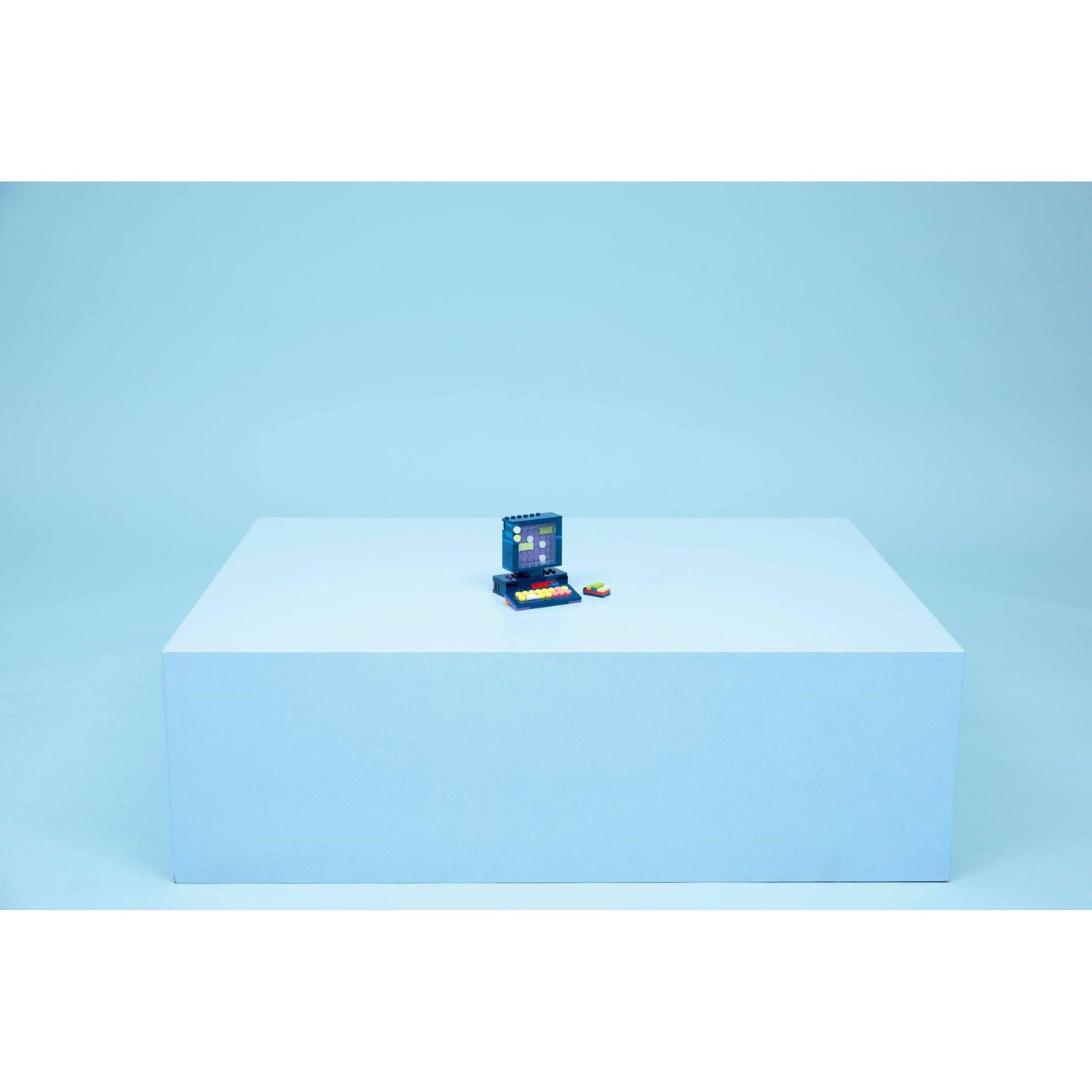 Retro Gaming Console | Creator | 31380