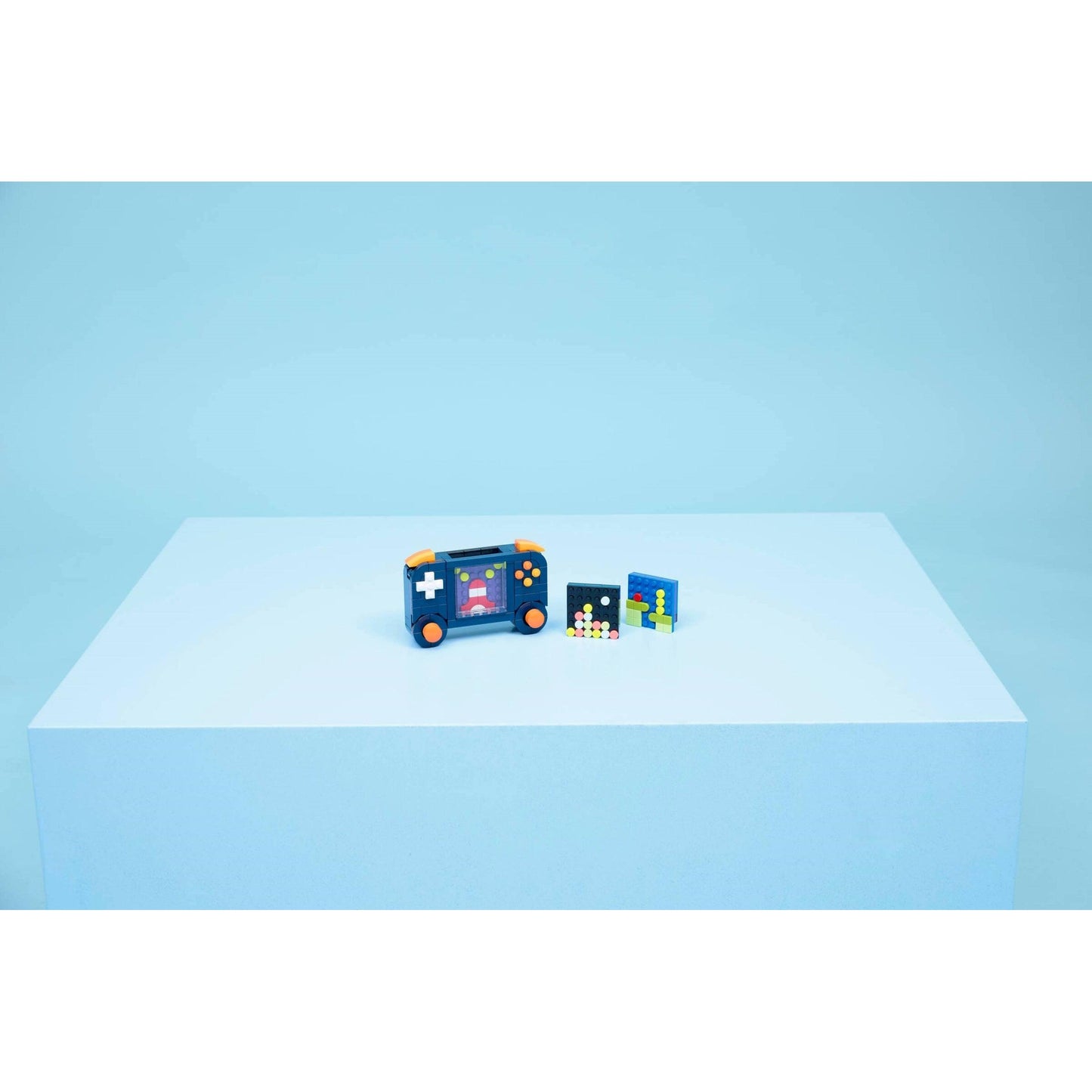 Retro Gaming Console | Creator | 31380