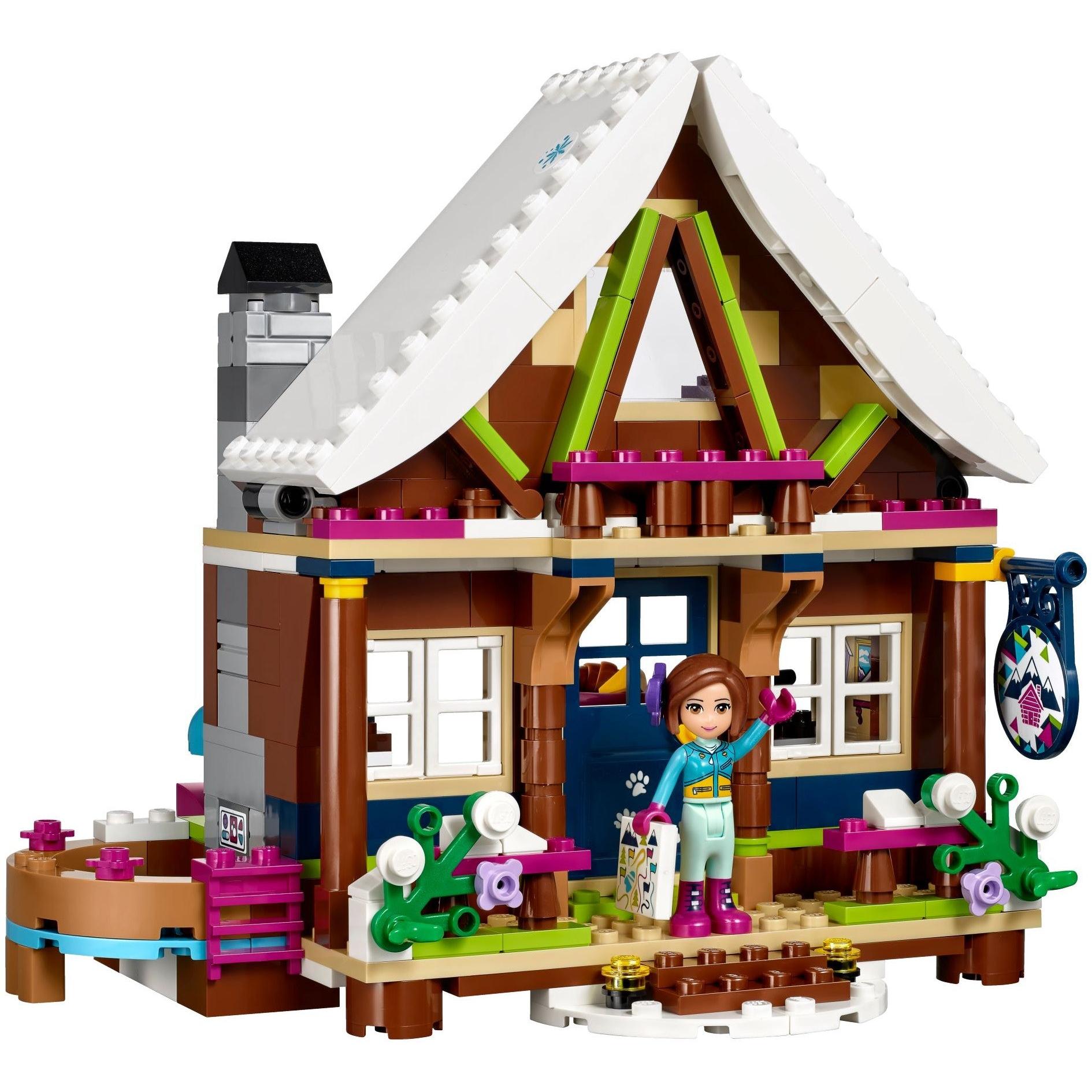 Snow Resort Chalet | Friends | 41323