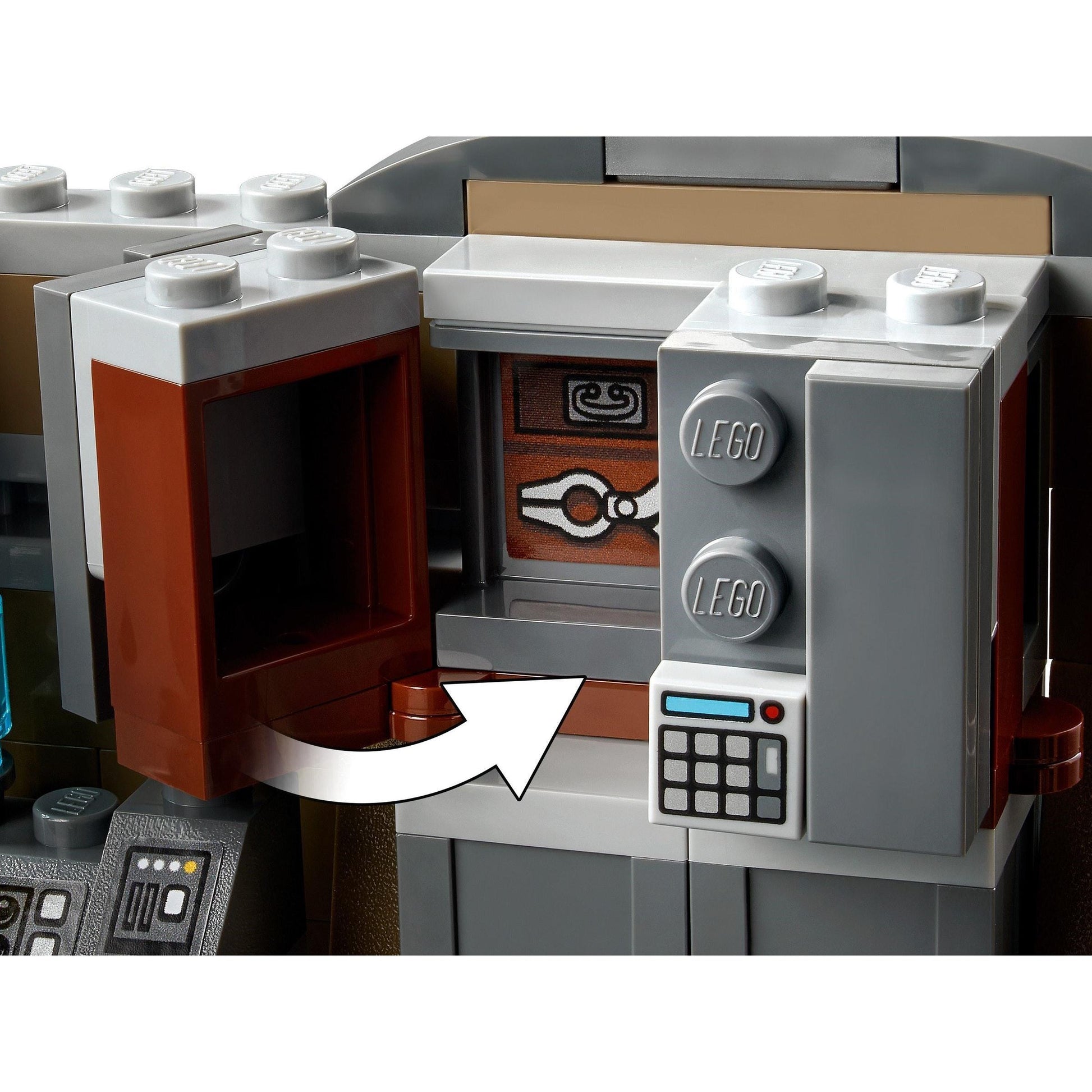 The Armorer's Mandalorian Forge | Star Wars | 75319