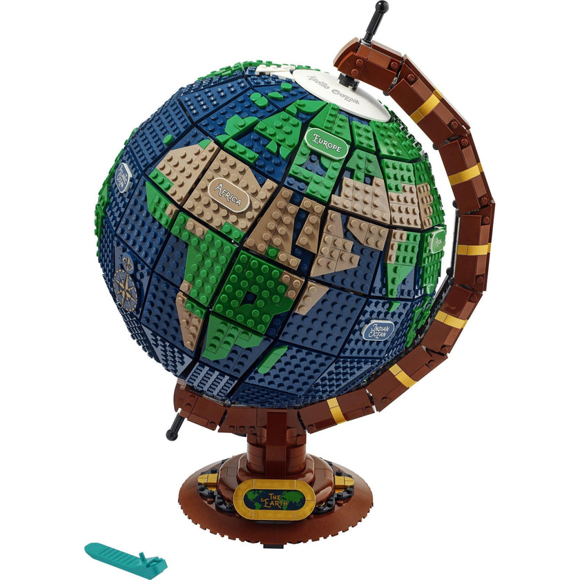 The Globe | Ideas | 21332