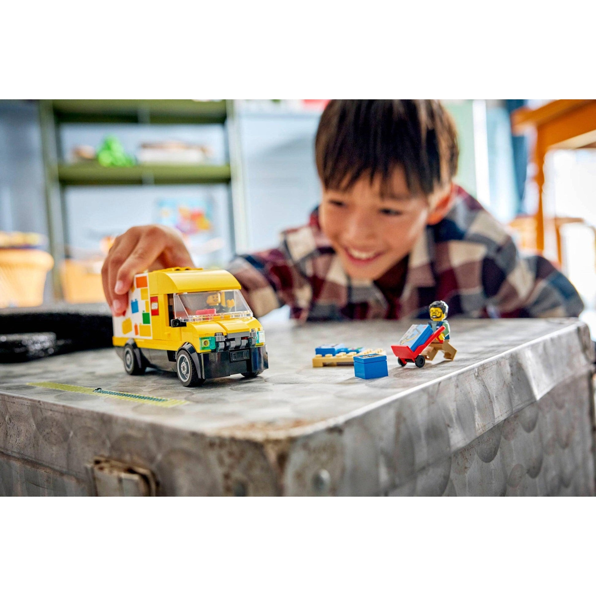The LEGO Van | City | 60500