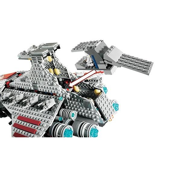 Venator-class Republic Attack Cruiser | Star Wars | 8039
