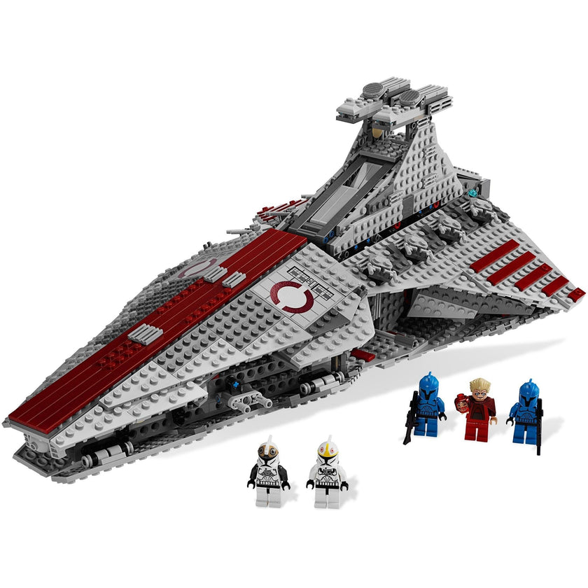 Venator-class Republic Attack Cruiser | Star Wars | 8039
