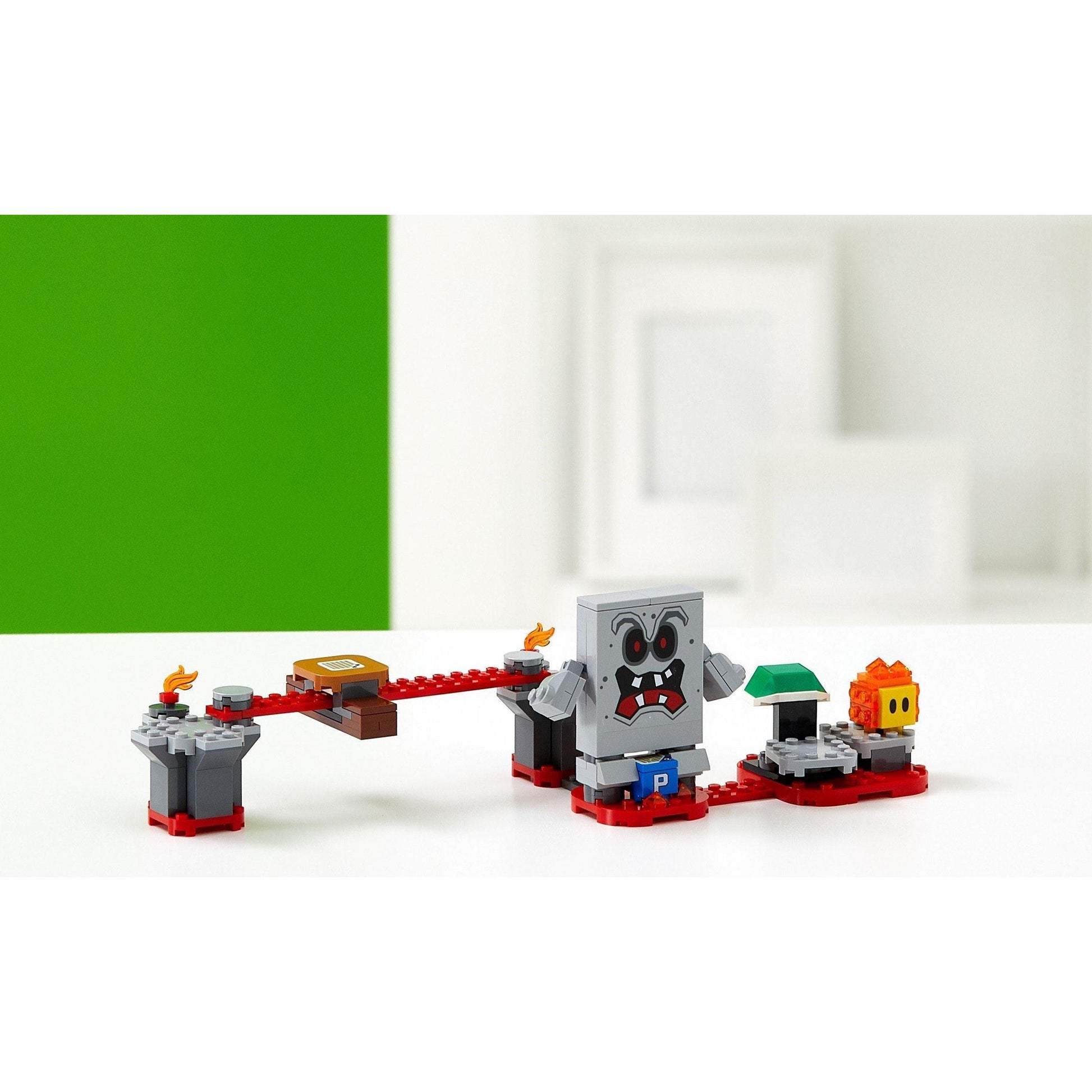 Whomp's Lava Trouble | Super Mario | 71364