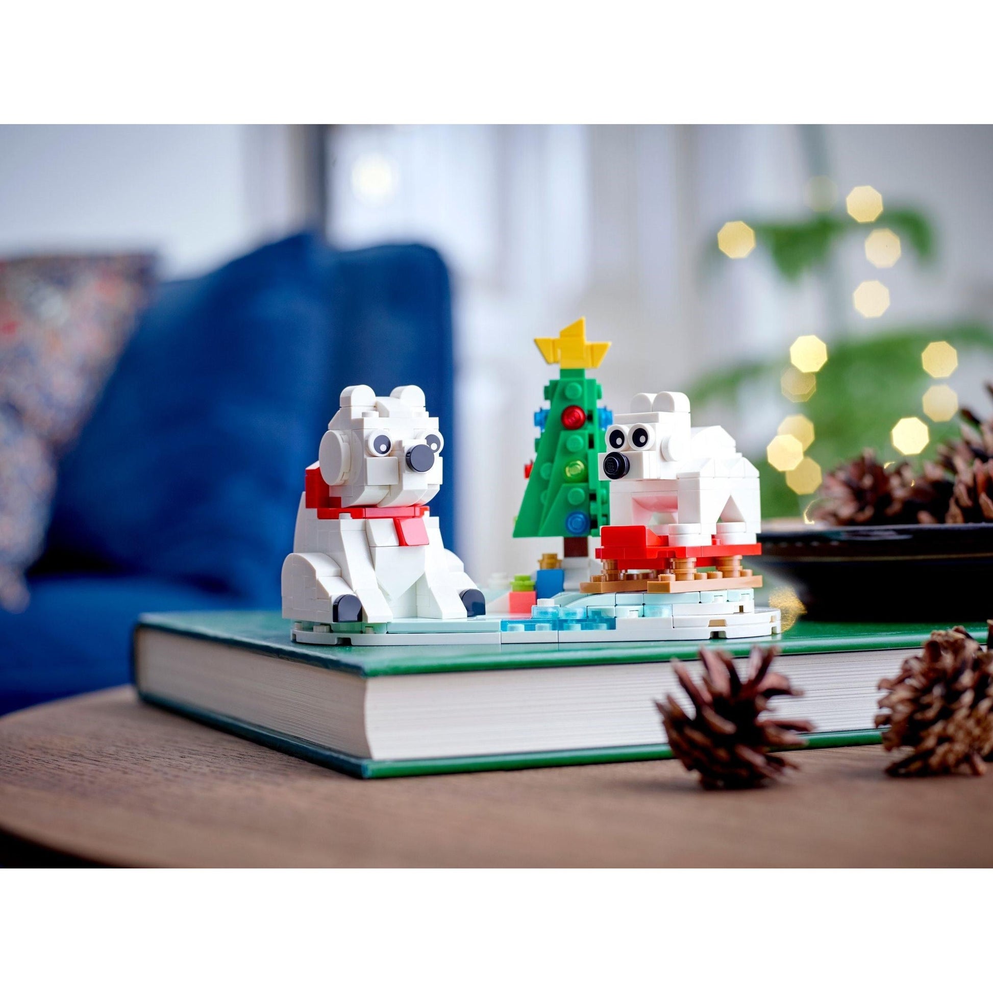 Wintertime Polar Bears | Seasonal | 40571