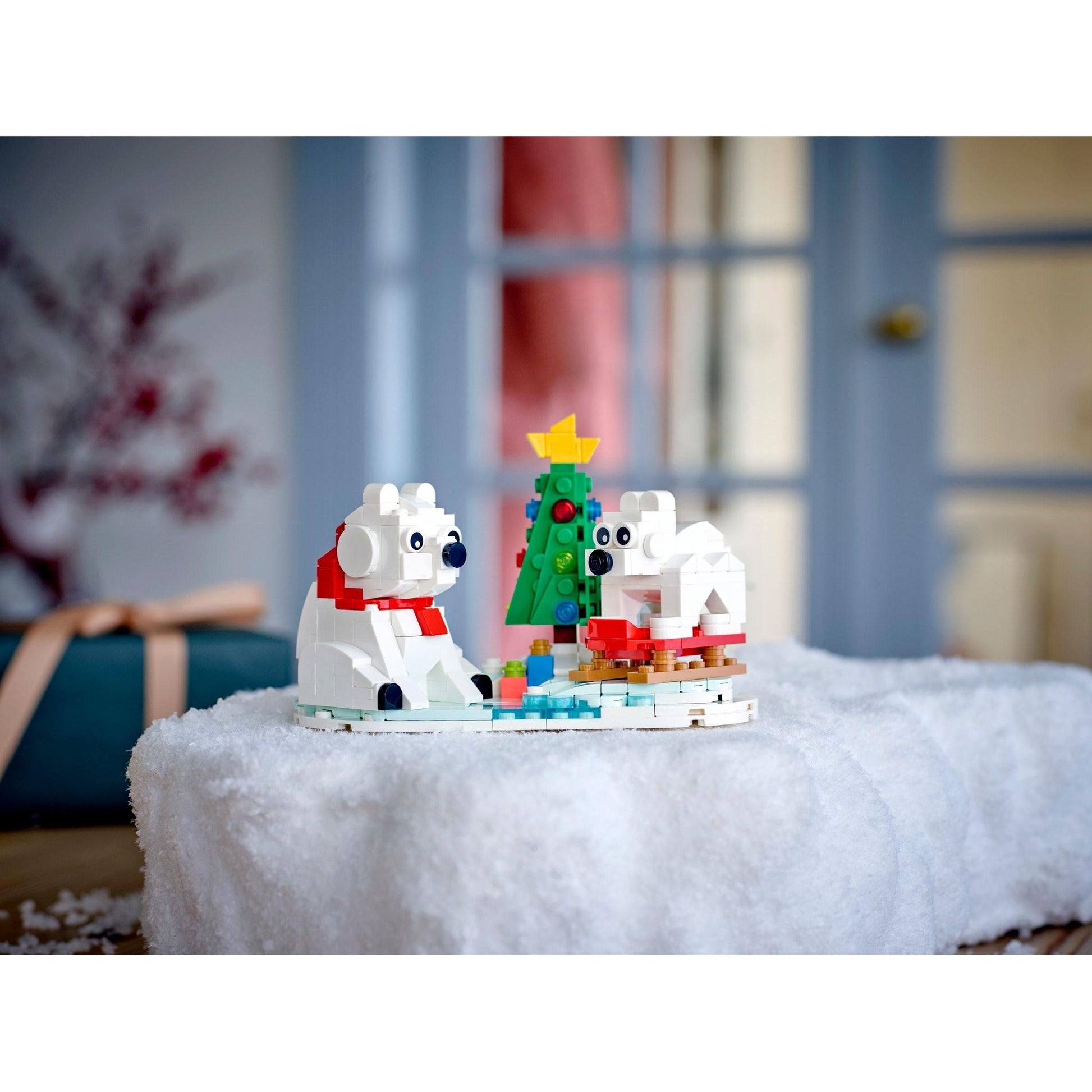 Wintertime Polar Bears | Seasonal | 40571