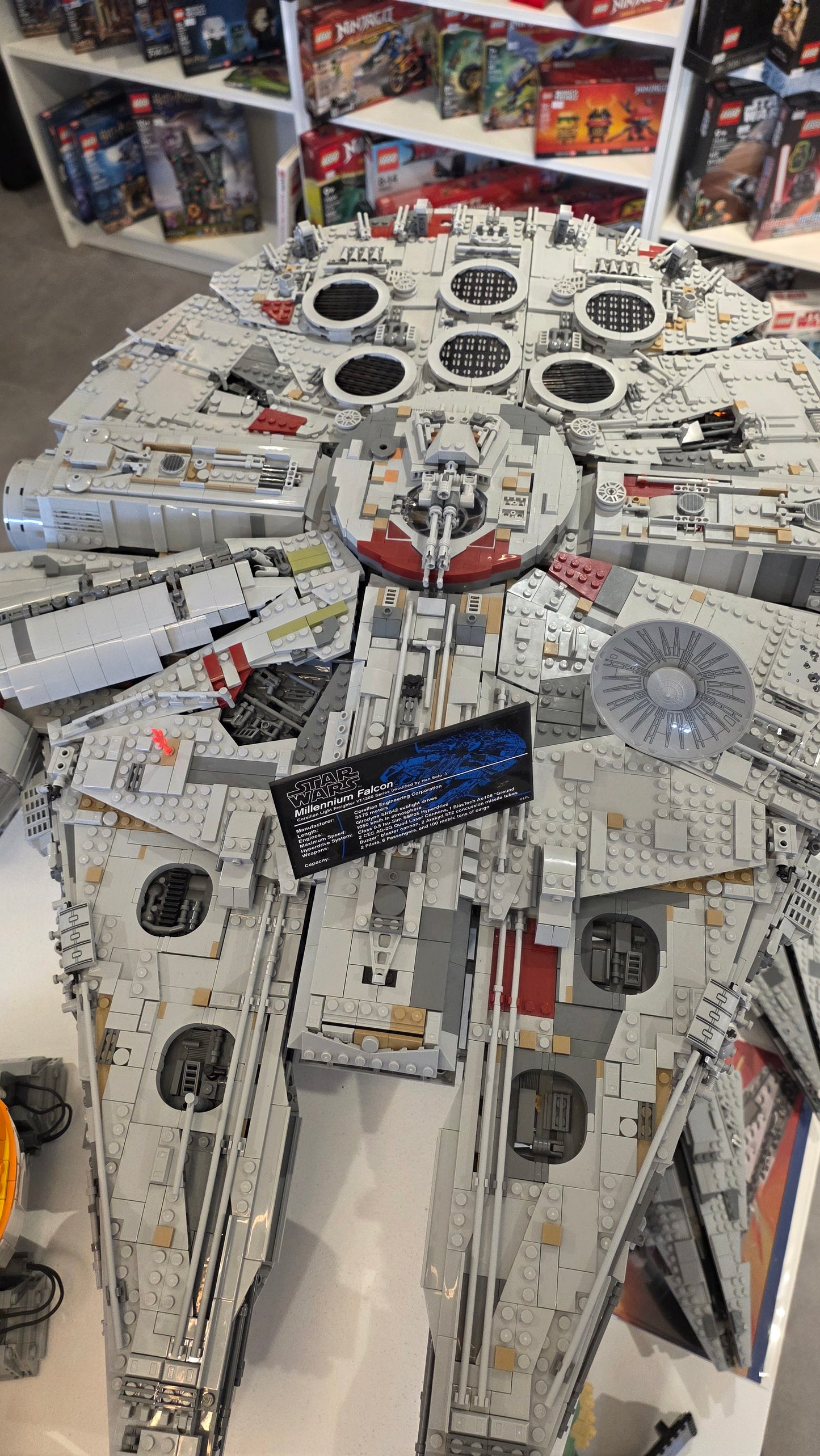Millennium Falcon | Star Wars | 75192