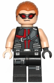 Hawkeye - Black and Dark Red Suit, Medium Nougat Hair | sh0034