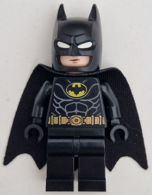 Batman - Black Suit, Gold Belt, Cowl with White Eyes, Neutral / Angry with Bared Teeth | sh0899